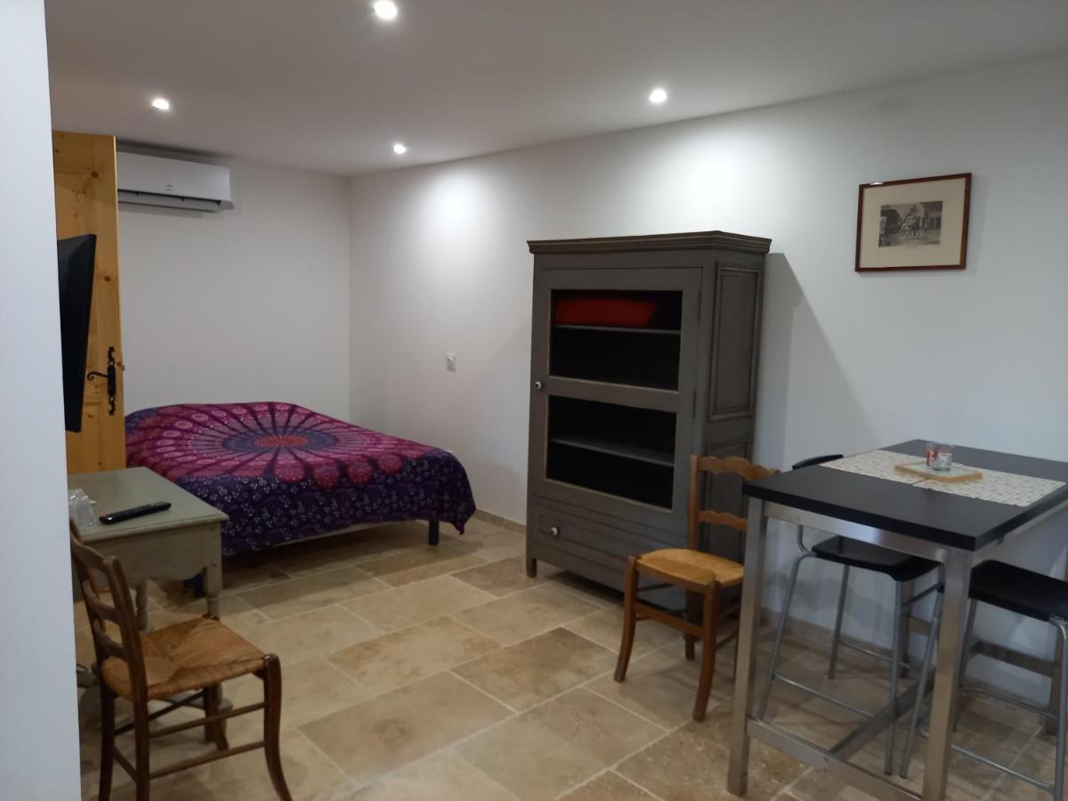 Studios Domaine L'Oliveraie Le Castellet  ภายนอก รูปภาพ